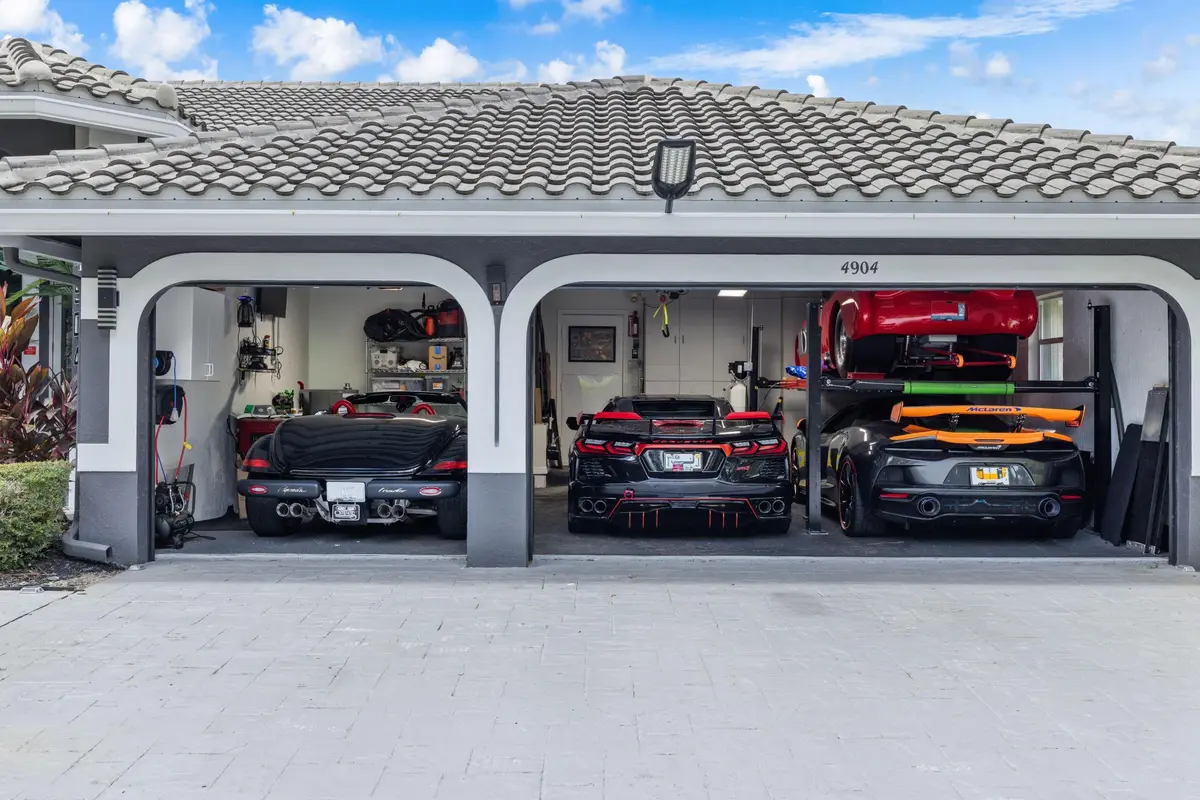 AN6A9107 at 4904 NW 110TH Terrace, Coral Springs