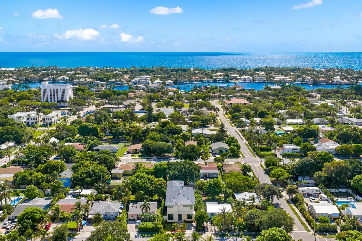 Aerial 1 at 827 SE 2nd Avenue, Delray Beach