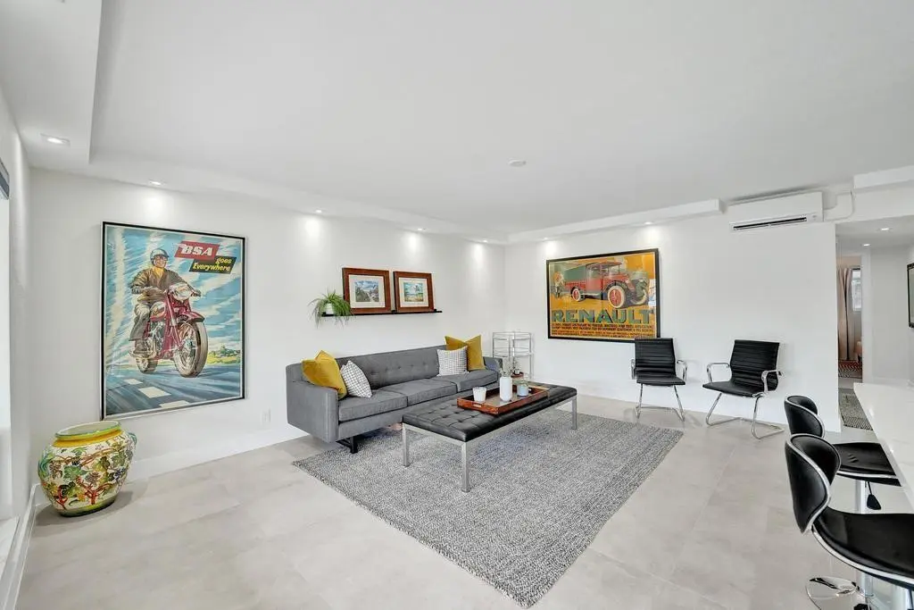 Photo 8 at 2866 NE 30th Street 9, Fort Lauderdale