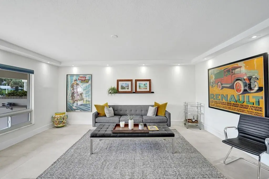 Photo 9 at 2866 NE 30th Street 9, Fort Lauderdale