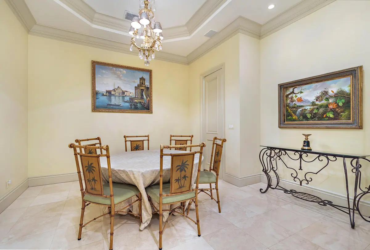 high-9 at 446 Brazilian Avenue, Palm Beach