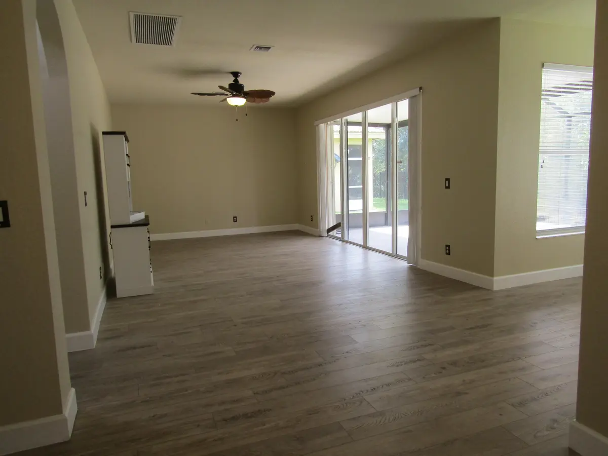 IMG_8673 at 1756 SW JAMESPORT Drive, Port St. Lucie
