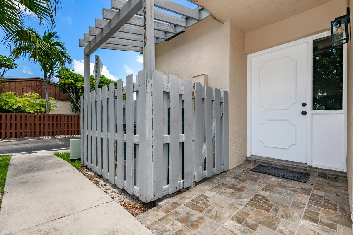0-2 at 9279 NW 17TH Court, Pembroke Pines