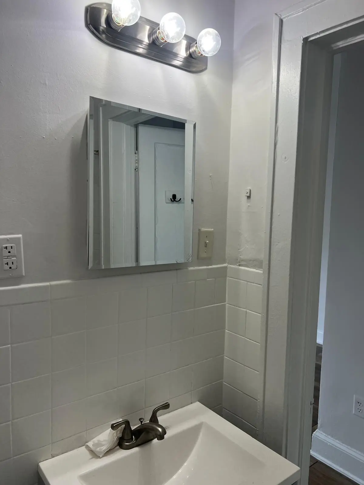 2758f407-4f9e-4762-8941-da3ab010ee5f at 102 MENORES Avenue 7, Coral Gables