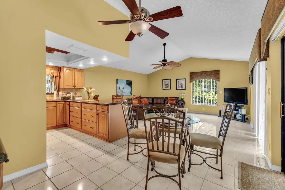 3839 NW 72nd Drive, Coral Springs, FL – photo 8