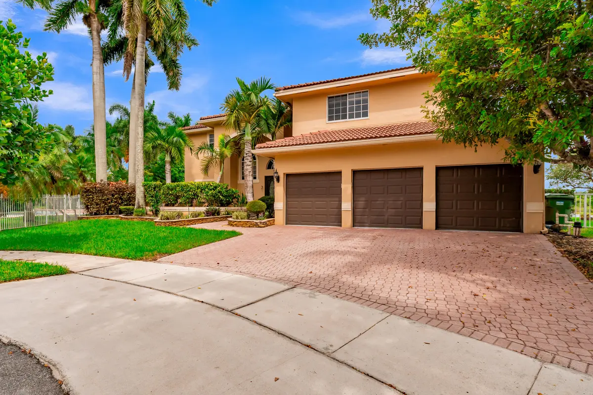 1333 SW 175th Way, Pembroke Pines, FL – photo 7