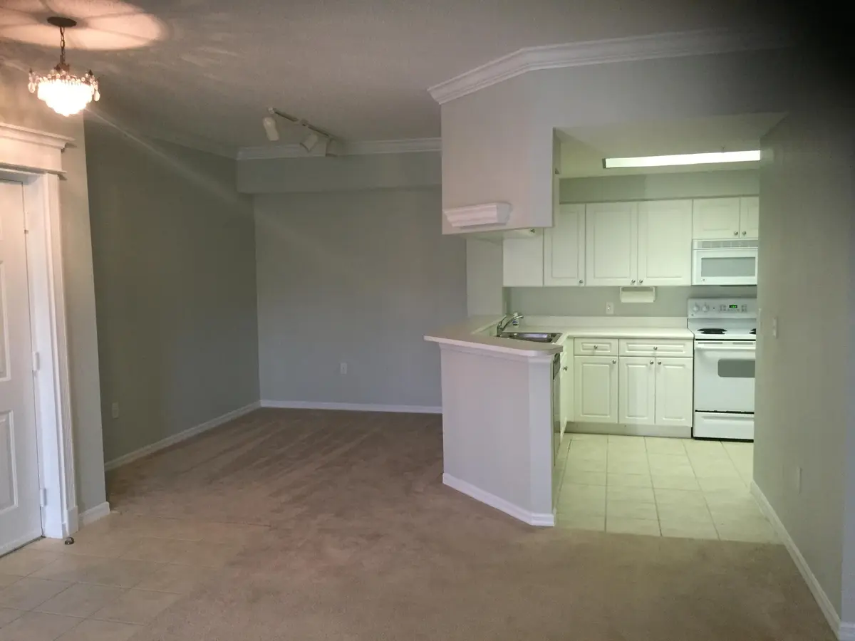 Open kitchen & Dinning area at 2726 Anzio Court 202, Palm Beach Gardens