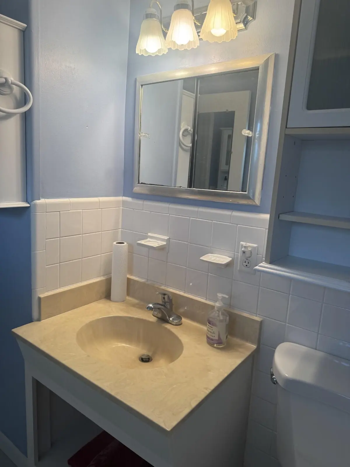 Bathroom at 11 SW 4TH Avenue 1, Boca Raton