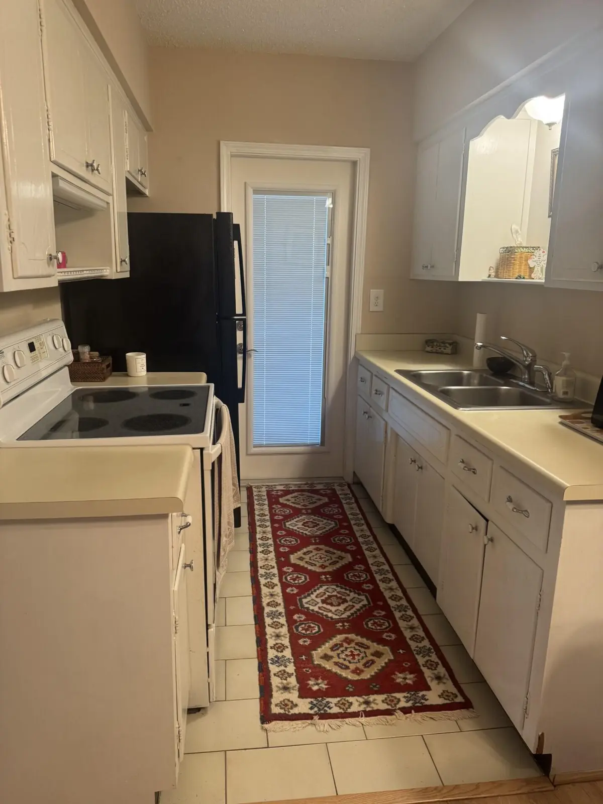 Kitchen at 11 SW 4TH Avenue 1, Boca Raton