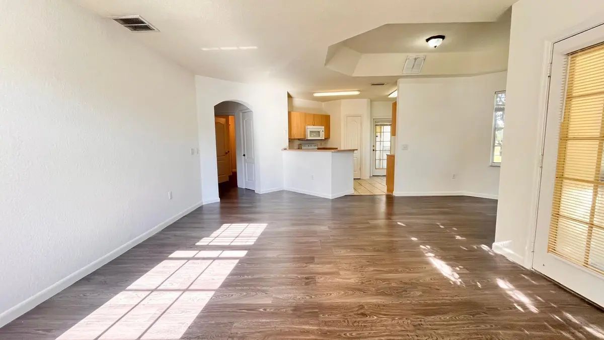 WhatsApp Image 2026-08-28 at 15.14.39 (1 at 106 Belmont Place, Boynton Beach