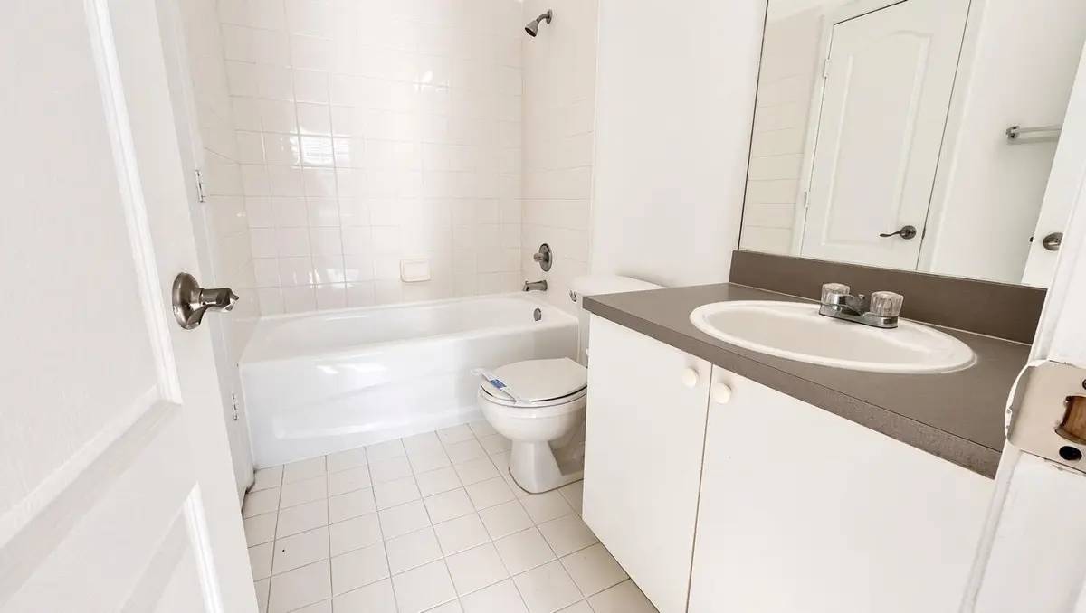 WhatsApp Image 2026-08-28 at 15.14.40 (1 at 106 Belmont Place, Boynton Beach