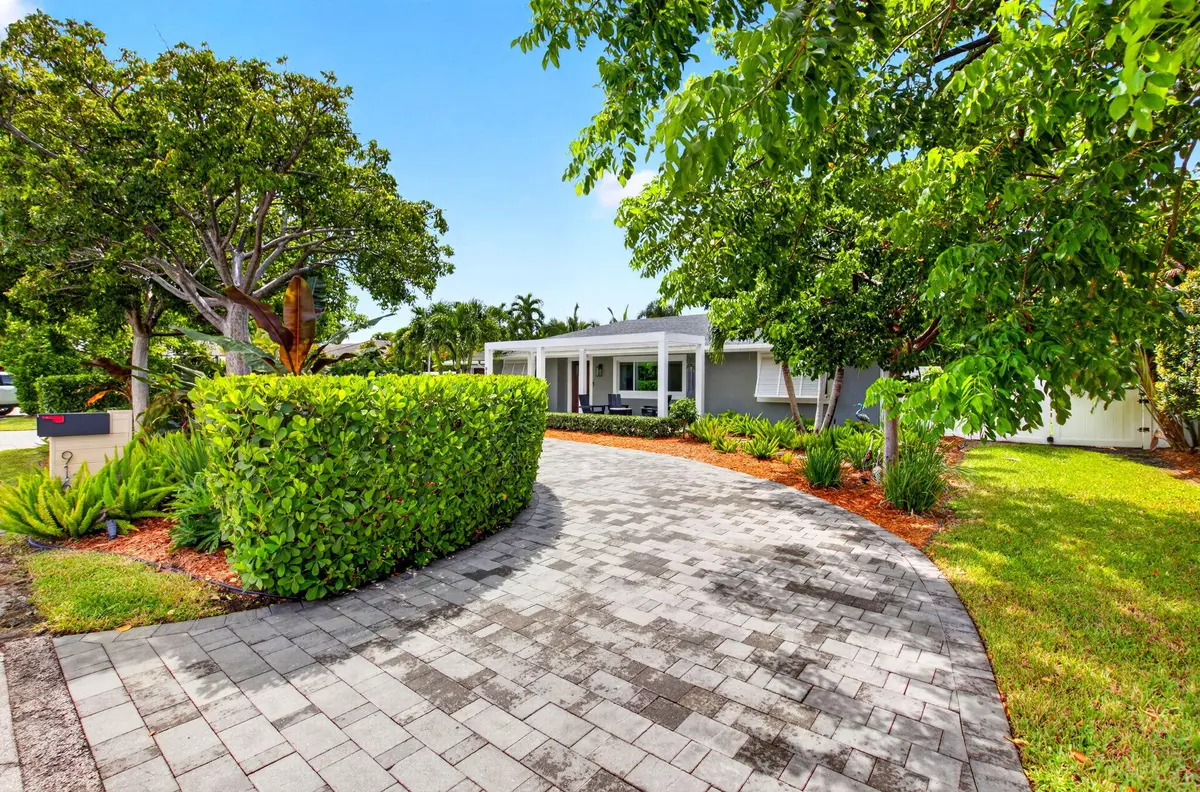 3-web-or-mls-DSC_0595 at 916 SW 36TH Court, Boynton Beach
