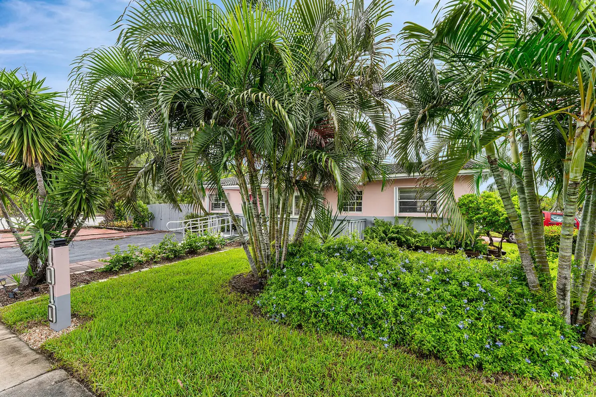 1010 SW 6TH Avenue, Deerfield Beach, FL – photo 6