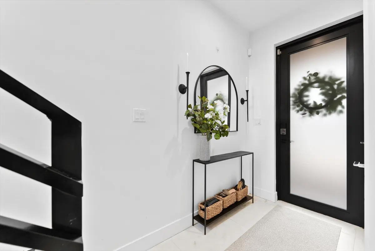07-7 at 1048 N Victoria Park Road, Fort Lauderdale