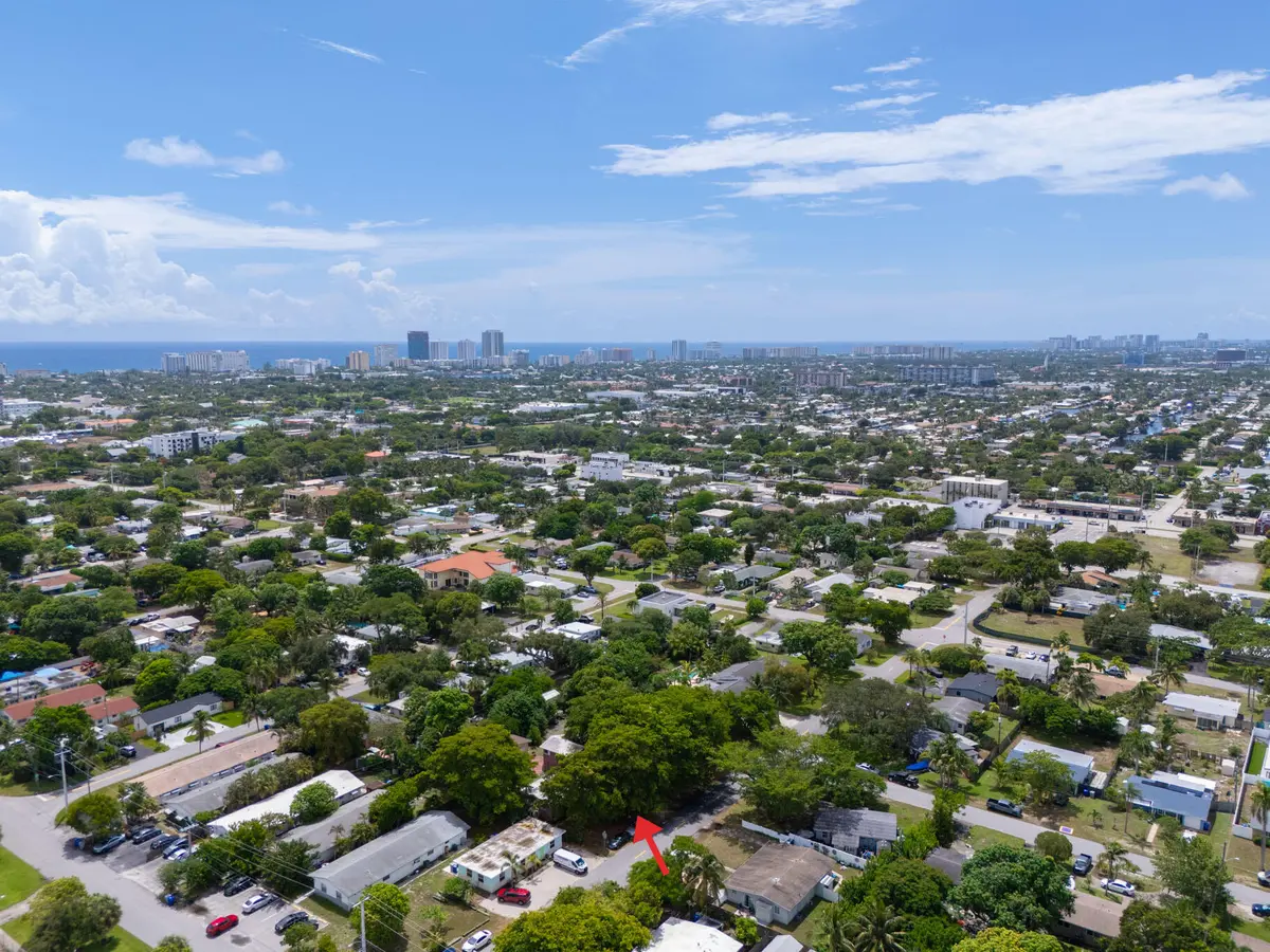Photo-7a at 226 NE 13th Avenue, Pompano Beach
