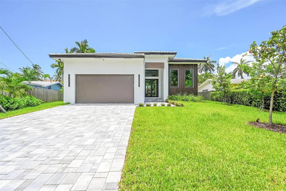 Photo 1 at 656 NW 21st Street, Fort Lauderdale