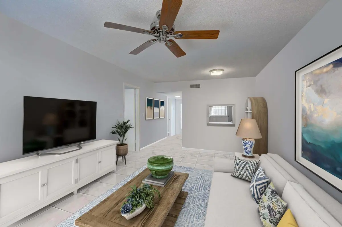 899- Pic 3 at 899 SE 2nd Avenue 215, Deerfield Beach