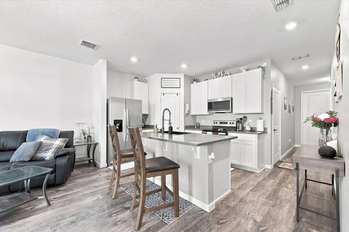 05-2005 at 6351 Sailpointe Lane, West Palm Beach