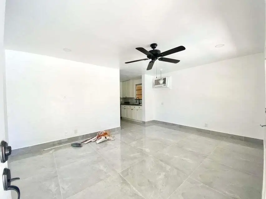 20220824221051366766000000-o at 660 NE 34th Court 3, Oakland Park