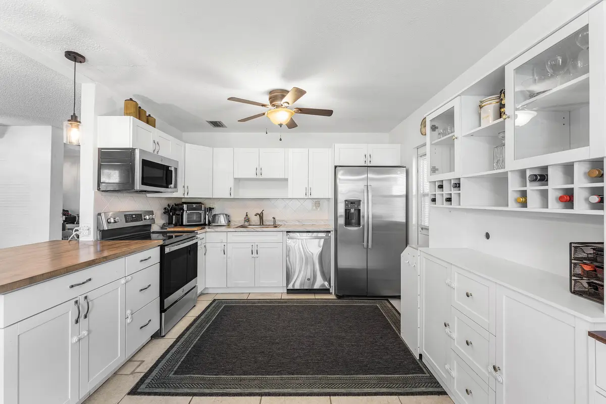 Kitchen at 2664 SE 27th Lane 58a, Boynton Beach