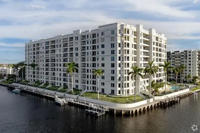 EXTERIOR at 2880 NE 14th Street Causeway 413, Pompano Beach