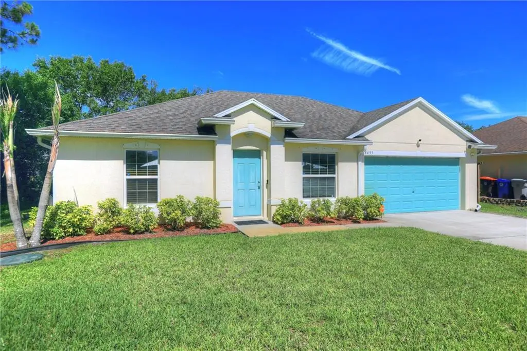 GetMedia at 8455 105th Avenue, Vero Beach