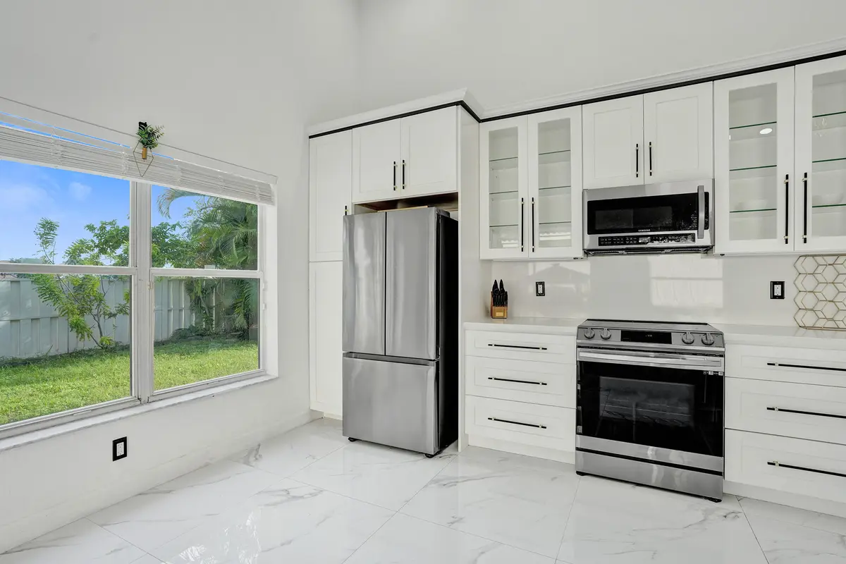 Pull Out Pantry Draws at 6965 NW 29th Court, Margate