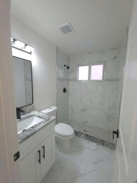 bathroom hibiscus at 8001 Hibiscus Road, Fort Pierce