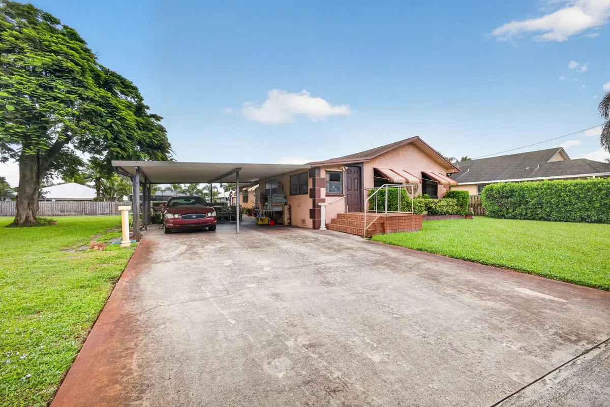 6-web-or-mls-5D1A5790 at 17596 CINQUEZ PARK Road, Jupiter