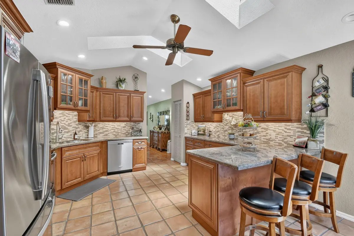 Gorgeous Eat-in-Kitchen at 6097 Bay Isles Drive, Boynton Beach