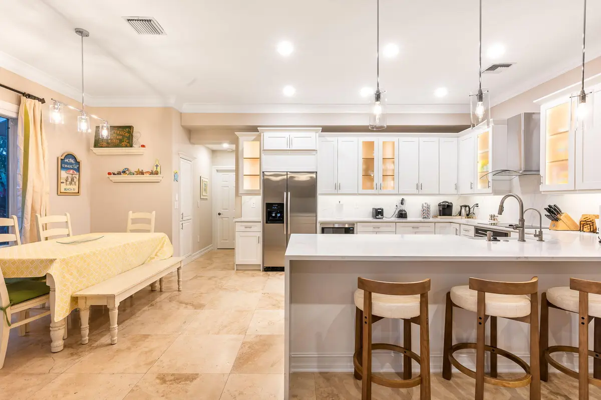 2-web-or-mls-photo-2 at 514 SOLAR ISLE Drive, Fort Lauderdale