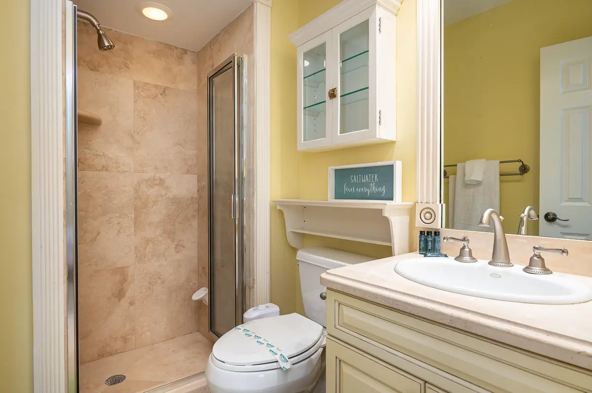 photo-12-10 at 514 SOLAR ISLE Drive, Fort Lauderdale