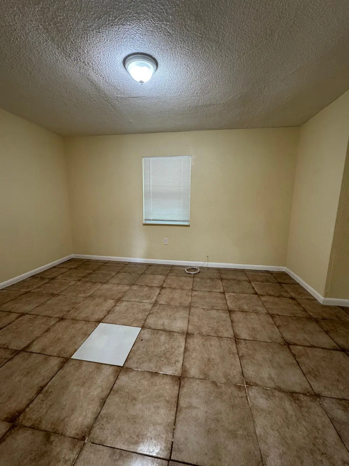 WhatsApp Image 2026-06-10 at 9.43.33 AM at 200 NW 14TH Street 1, Pompano Beach
