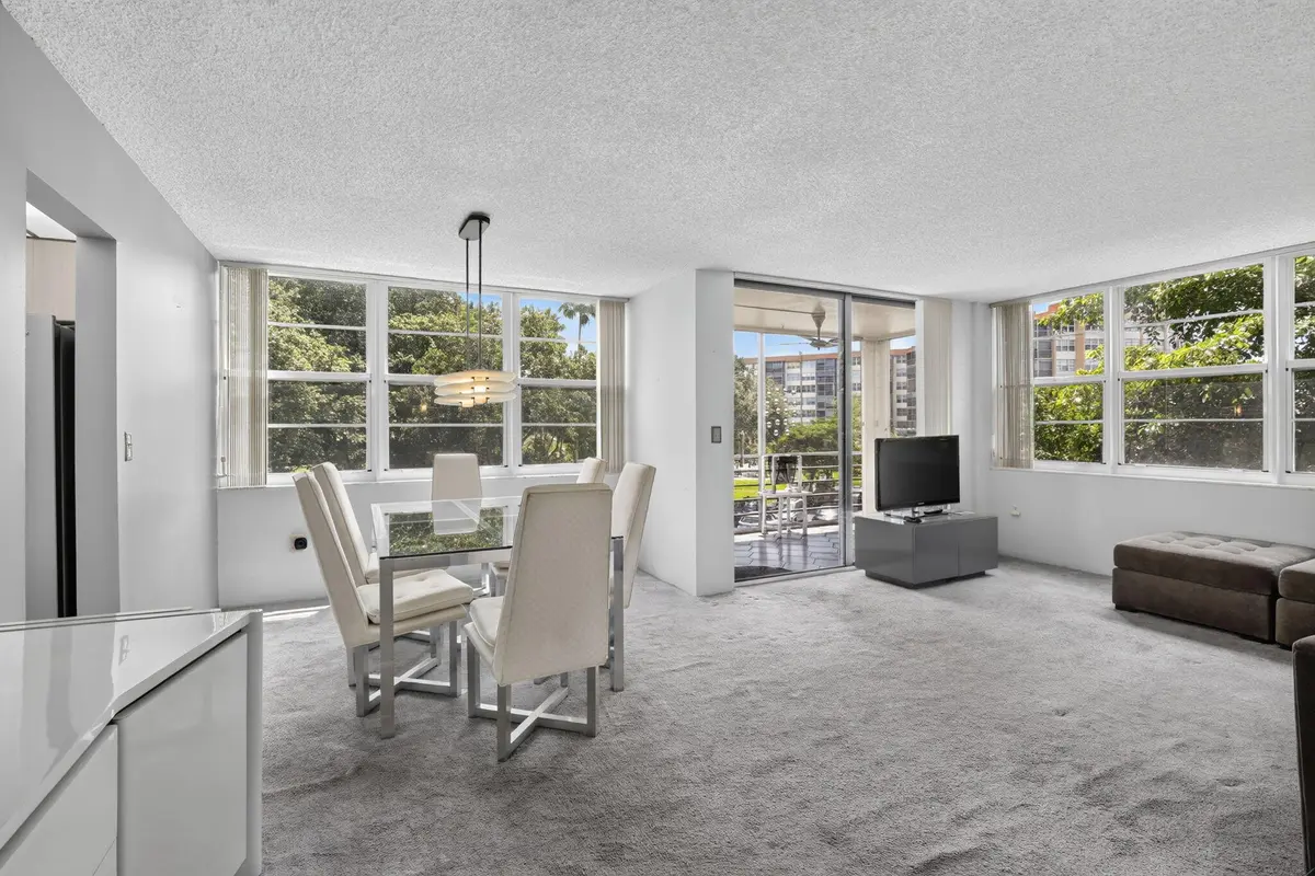 7-web-or-mls-_A7A5225 at 1400 Saint Charles Place 313, Pembroke Pines