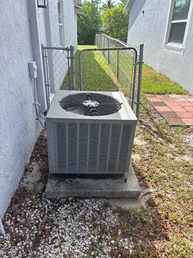 Totlyn Pic 1 at 1531 SW 4TH Terrace, Deerfield Beach