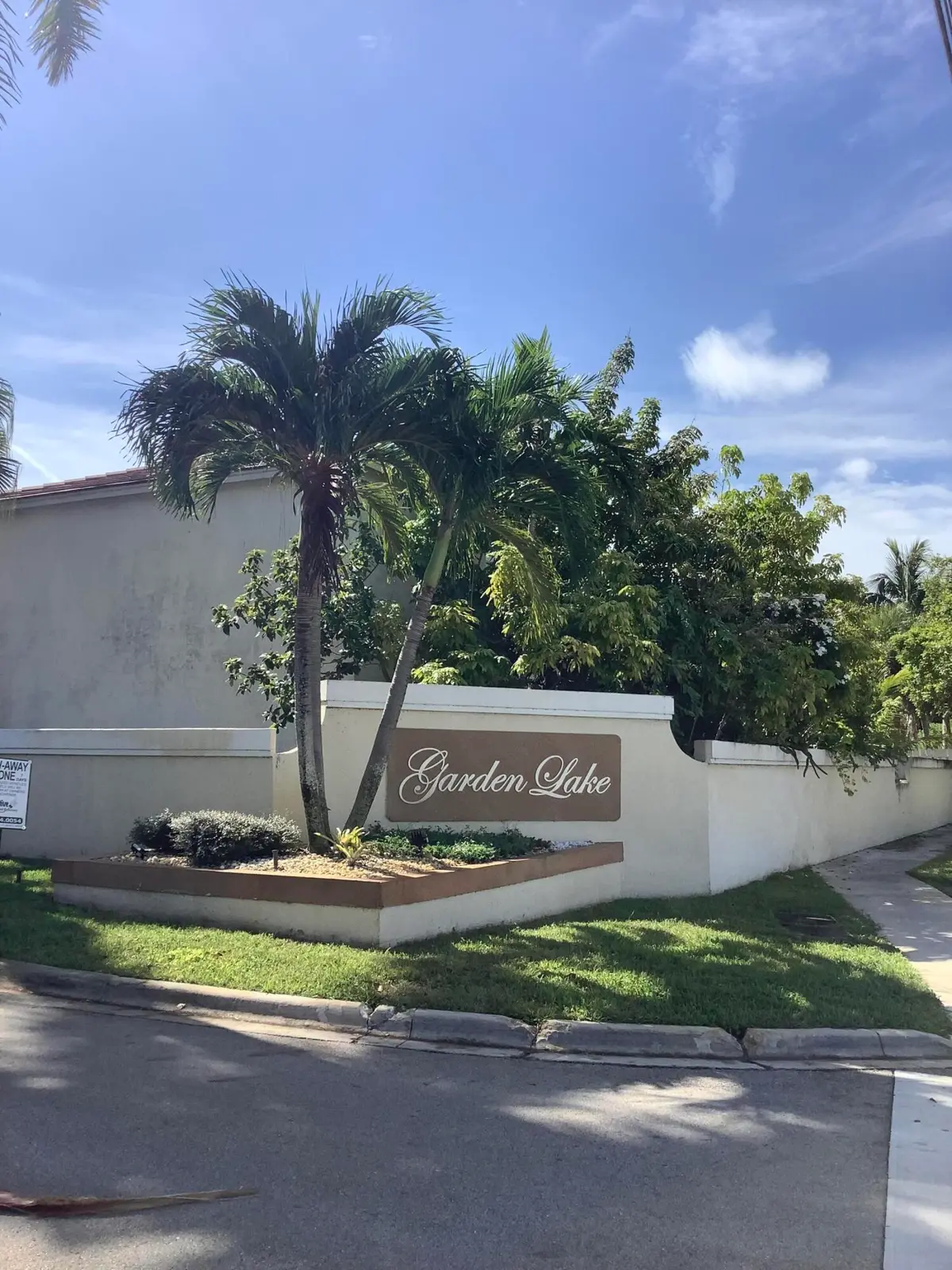 IMG_6020 at 201 SW 98th Terrace, Pembroke Pines