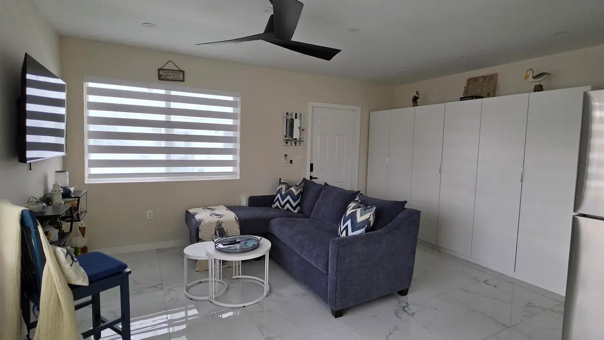 4537 POINCIANA Street 1, Lauderdale-By-The-Sea, FL – photo 6