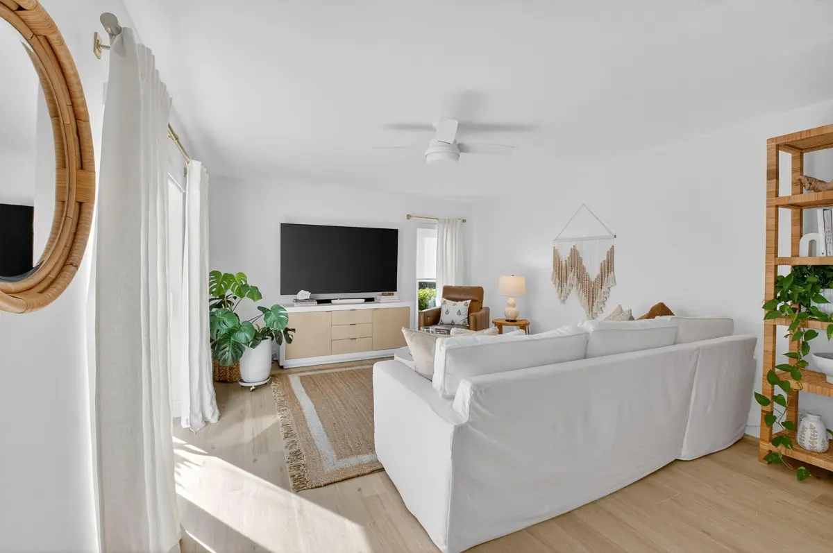 9-web-or-mls-DSC_7203 at 1010 NE 8th Avenue 39G, Delray Beach