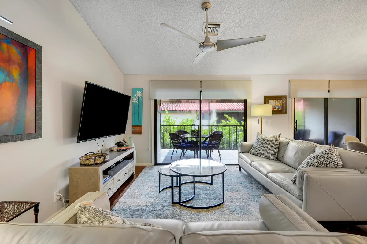 Living Room at 13 LEXINGTON Lane G, Palm Beach Gardens
