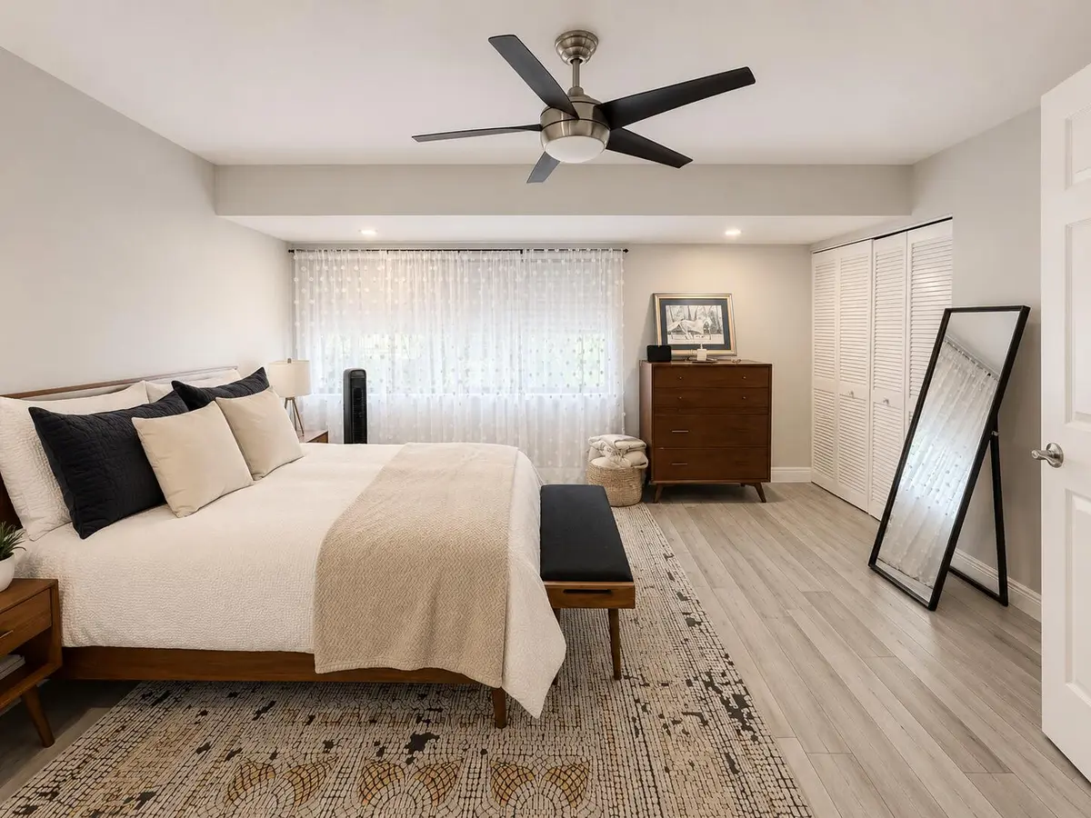 87df9e25-31a8-45f4-8bf4-35202ef0812f at 3900 NE 18TH Avenue 21E, Oakland Park