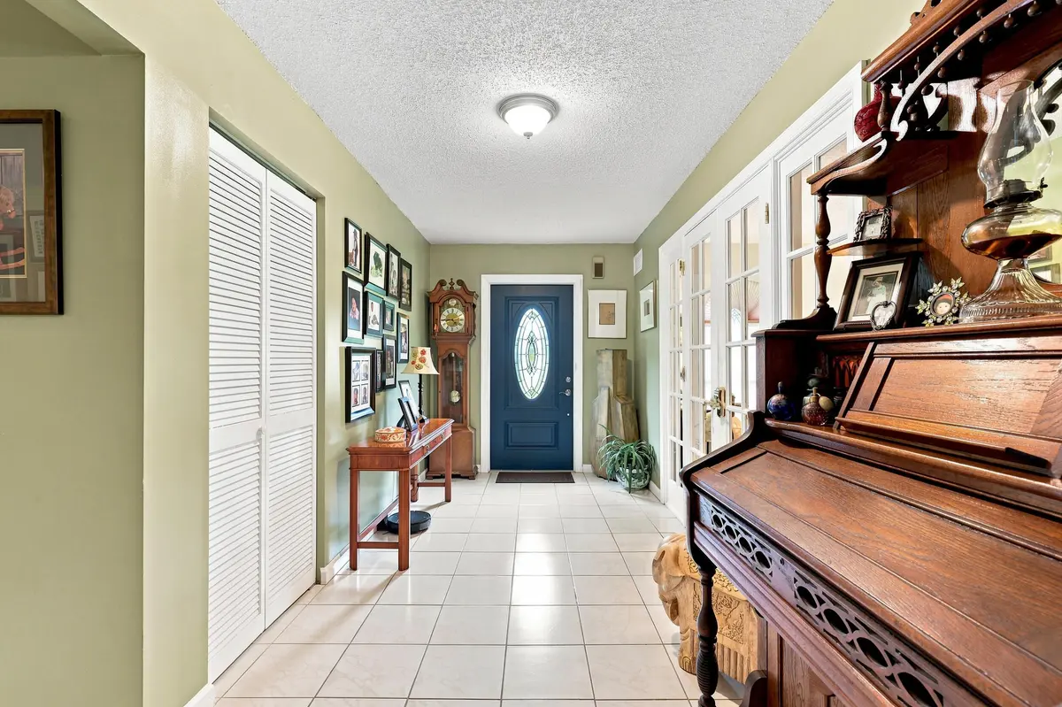 Entry Hallway at 12871 COMPTON Road, Loxahatchee Groves