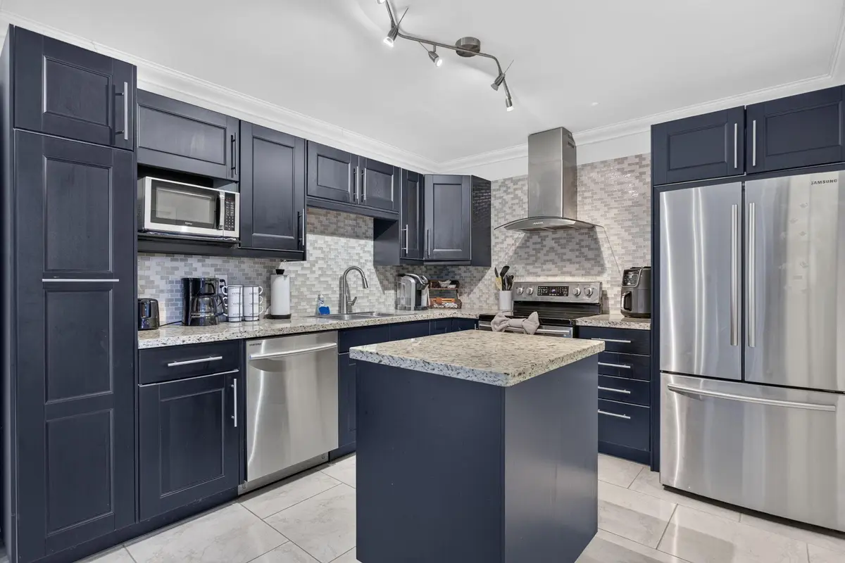15-web-or-mls-1520-7470 at 1520 NE 34TH Court, Pompano Beach