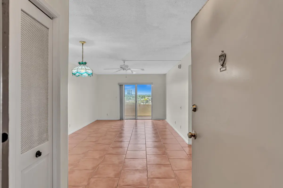 FPP00351 at 900 NE 18th Avenue 803, Fort Lauderdale