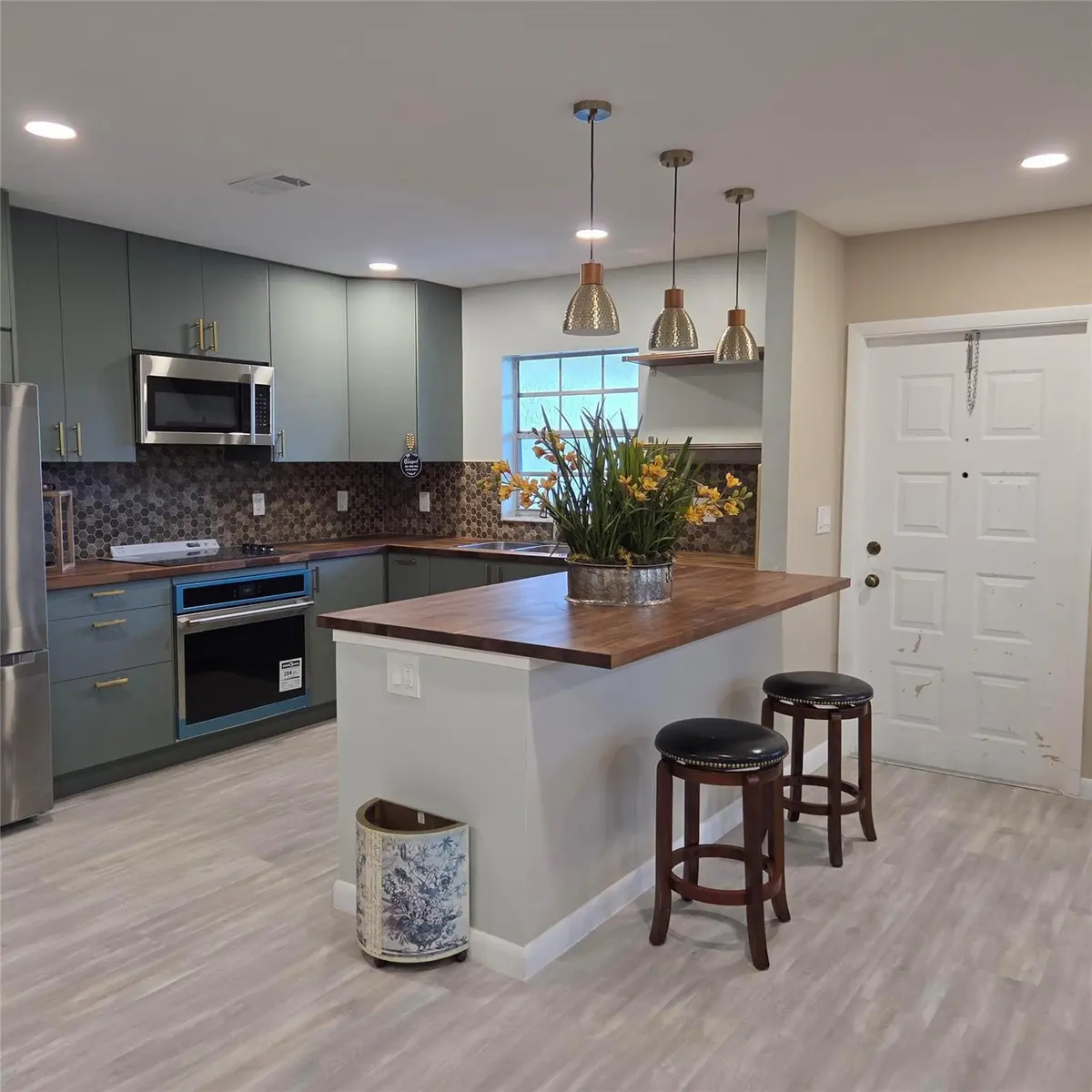 Photo 3 at 5385 LAKEFRONT Boulevard A, Delray Beach