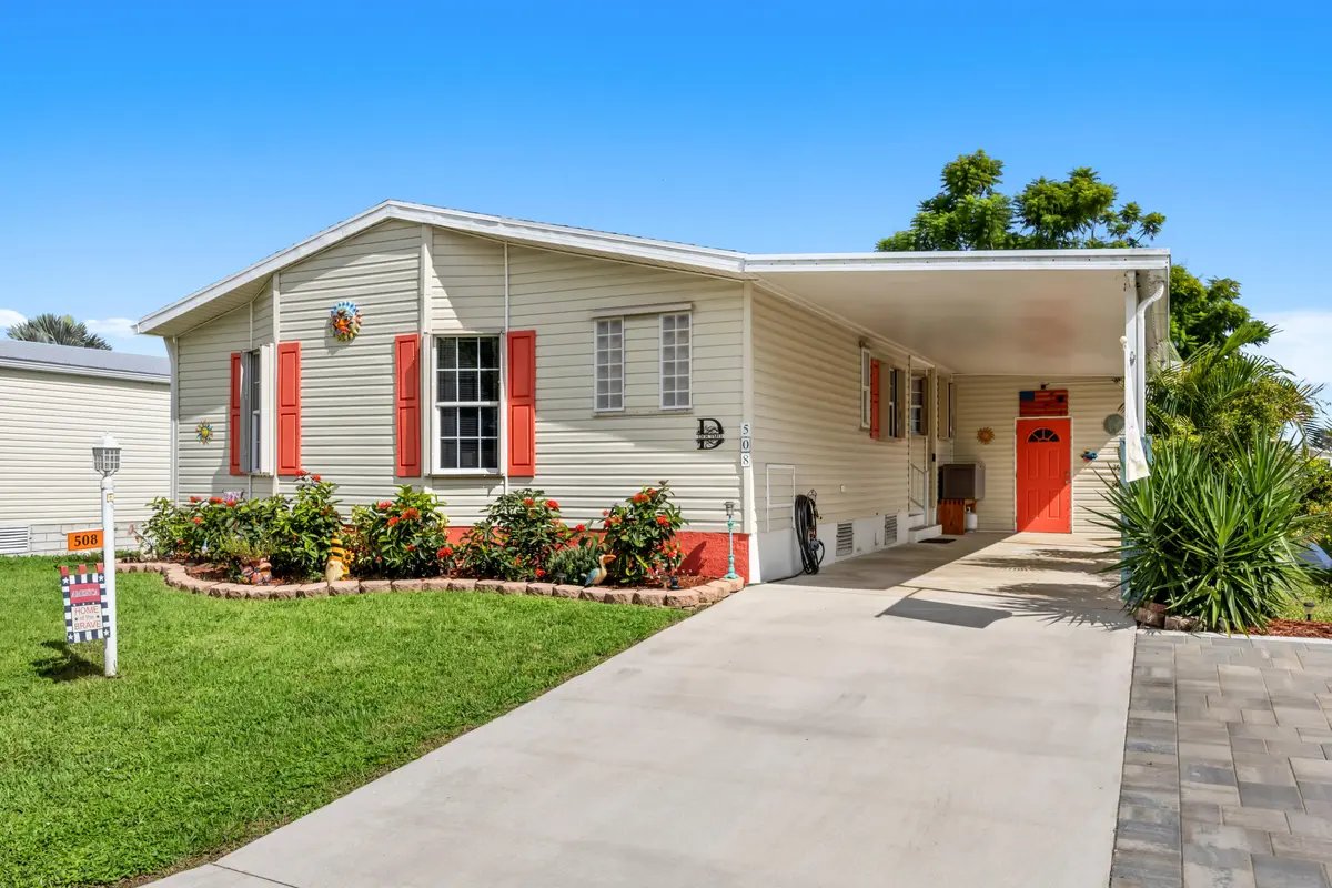 IMG_5307 at 508 THAMES BLUFF Ridge D-22, Fort Pierce