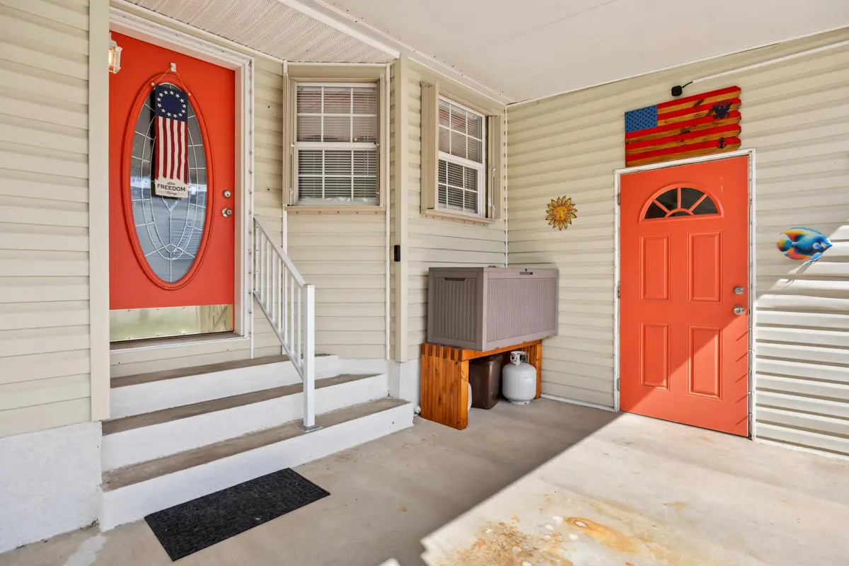 IMG_5309 at 508 THAMES BLUFF Ridge D-22, Fort Pierce