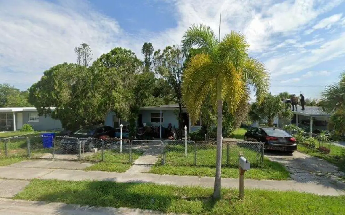 IMG_7263 at 3034 2ND Street, Fort Myers