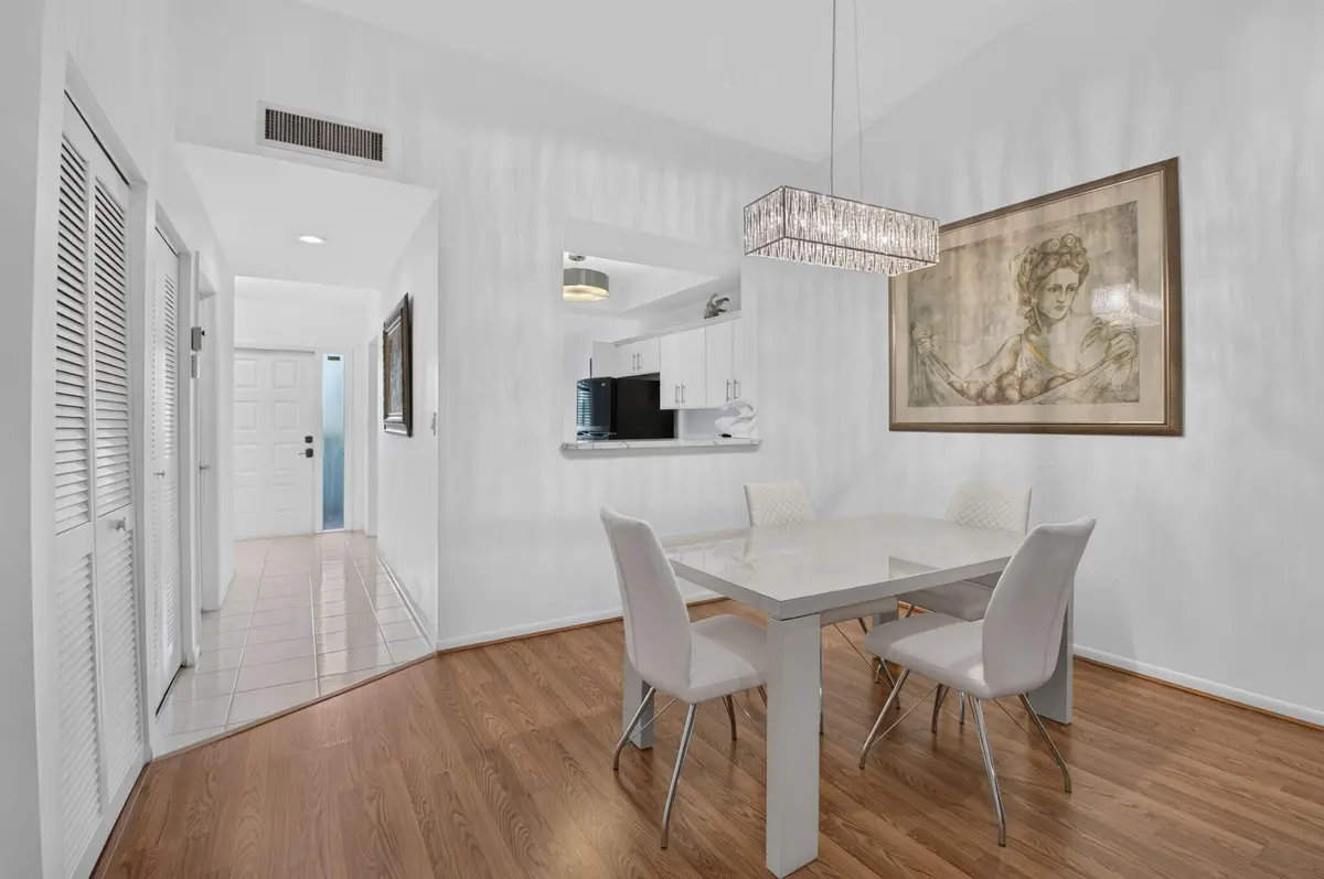 Dining Area at 5086 Golfview Court 1622, Delray Beach