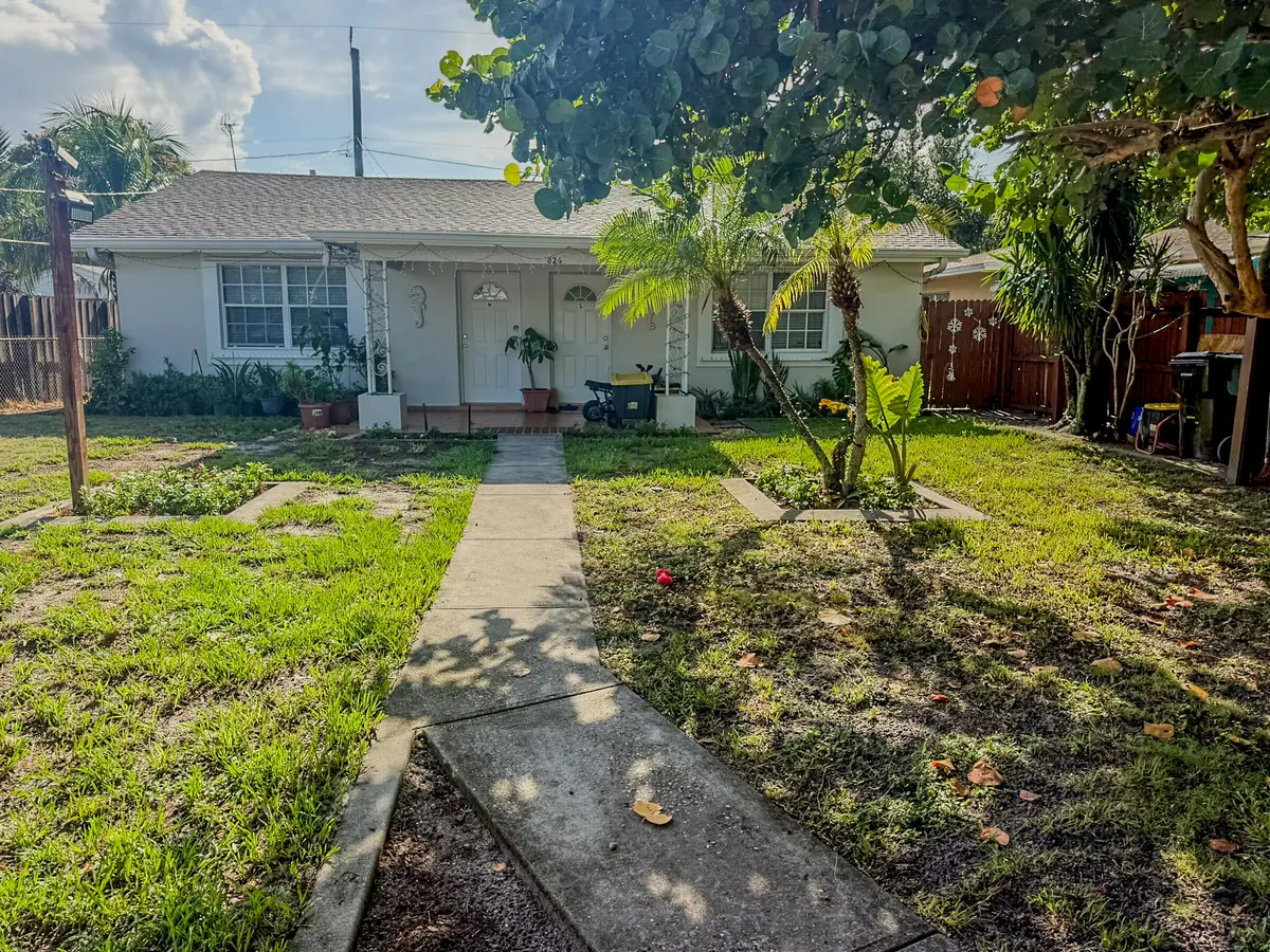 IMG_1379 at 826 S M Street, Lake Worth Beach