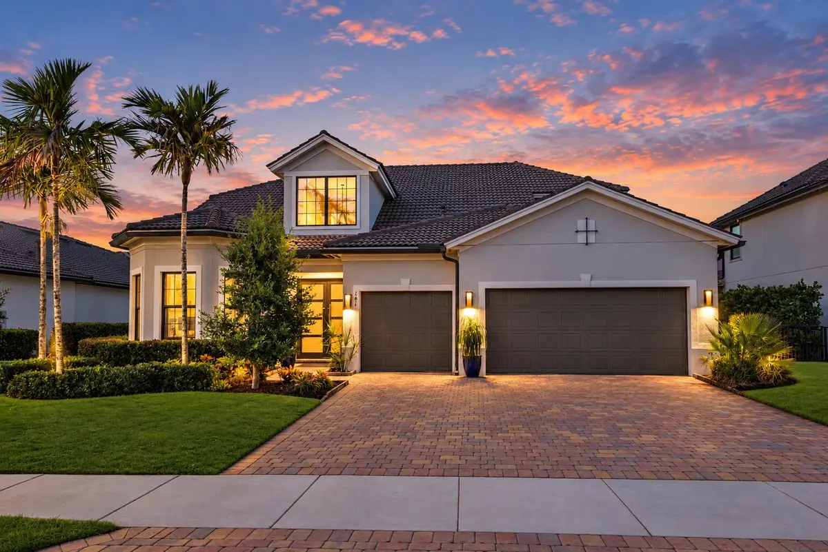 Twilight Front House at 141 Blanca Isles Lane, Jupiter
